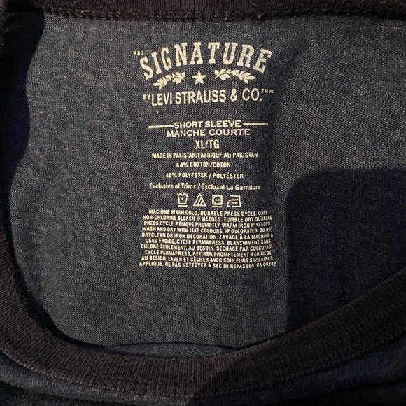 Levi Shirt - Picture 3 of 3